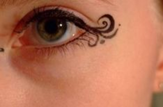 Eyeliner with a Tattoo look