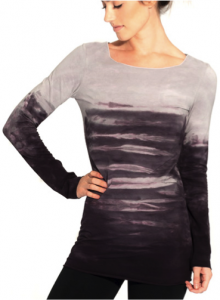 Photo courtesy of http://www.earthyogaclothing.com/product/flow-tunic/ 
