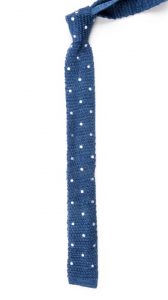 Blue polka dot knit tie